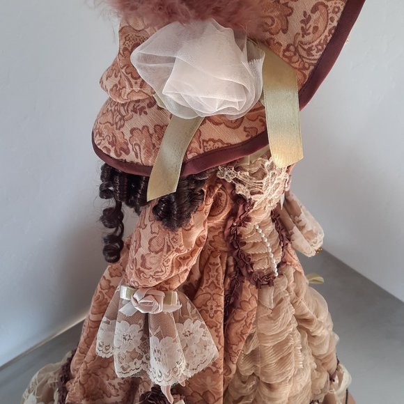 Very Pretty Victorian style Doll. No Box. - Picture 10 of 10